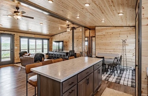 Tetonia Cabin | Beautiful Cabin Near Driggs/Jackson Hole/Yellowstone/GrandTetons
