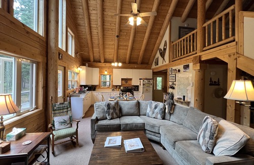 Silver Gate House | Beautiful cabin, on a secluded acre, close to the NE Entrance of YNP