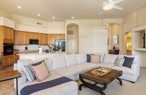 Desert View Village House | Beautiful Cave Creek Hm w/Hot Tub, Pool, Putting Grn, 4 bedrooms