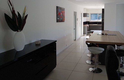 Medis House | Beautiful contemporary villa with heated pool