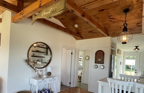 Mattapoisett Cottage | Beautiful Cottage With Private Beach/ Ocean Views