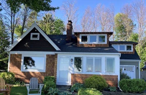 North Greece House | Beautiful Craftsman Lake house