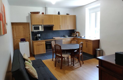 Le Tholonet House | Beautiful duplex with large pool and park in 18th century house