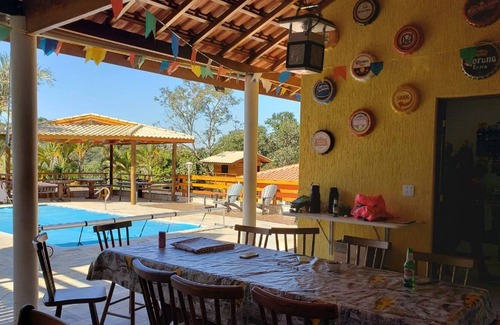 Mairinque House | Beautiful farm in a gated community, large, comfortable and close to the chachoeira.