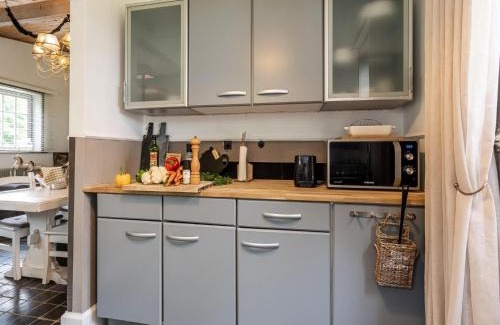 Pittem House | Beautiful Farmhouse in Pittem with Garden