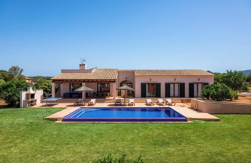 Santanyi Villa | Beautiful Finca "Sa Xorca" with pool, Air Conditioning and Wi-Fi