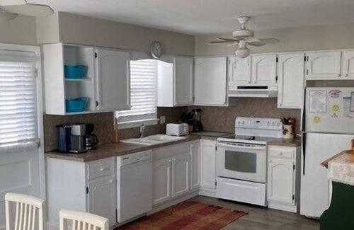 Townsend's Inlet House | Beautiful First Floor Duplex