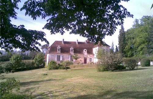 Montagnac-la-Crempse House | beautiful seventeenth chartreuse, all comfort, fenced pool, near Bergerac