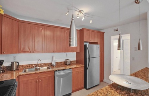 Sunny Isles Beach Condo | Beautiful Garden View Ocean Reserve 1 BR Condo by RedAwning