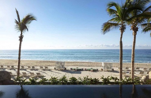 San Jose del Cabo Resort | Beautiful Garza Blanca, oceanfront suite available 12-31-23 through 01-07-2024.