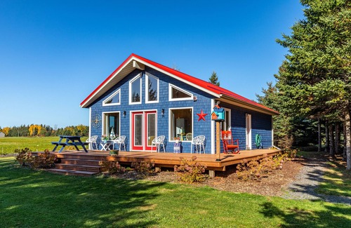 Saint Peters Bay Cottage | Beautiful Getaway Plus More!