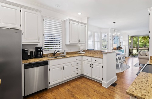 Lake Oconee Cottage | Beautiful Golf Cottage with lake views in Gated Lake Oconee Community