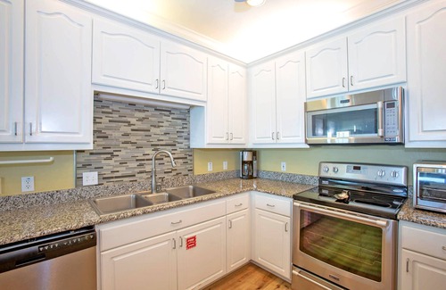 White Sands House | Beautiful Gulf Front Townhome on Pensacola Beach!