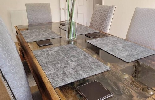 Montpellier Apartment | Beautiful Hidden Gem - Short Walk to Town