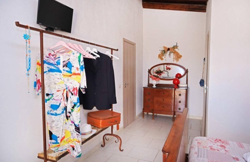 Conversano Other | Beautiful Historic Double Room Elianna N.4