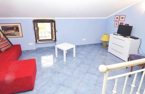 Krmed House | Beautiful Holiday Home in Rovinj with Private Terrace