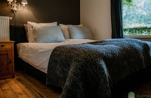 Leende House | Beautiful holiday home in Leende with roofed terrace