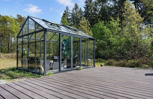 Bedegaard House | Beautiful holiday home on a scenic plot