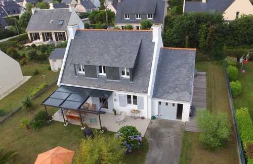 Concarneau House | BEAUTIFUL HOLIDAY HOUSE, 150 m z. SEA u. 600 m z. SAND BEACH, 600sqm GARDEN
