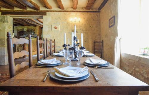 Coudray-au-Perche House | Beautiful Home In Coudray-Au-Perche