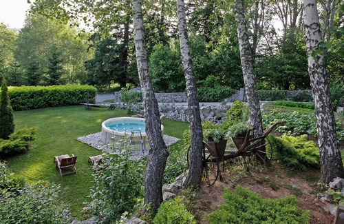 Breze House | Beautiful home in Breze with jacuzzi