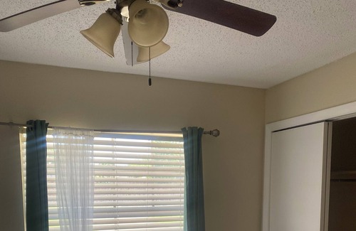 Casselberry House | Beautiful home in Casselberry!