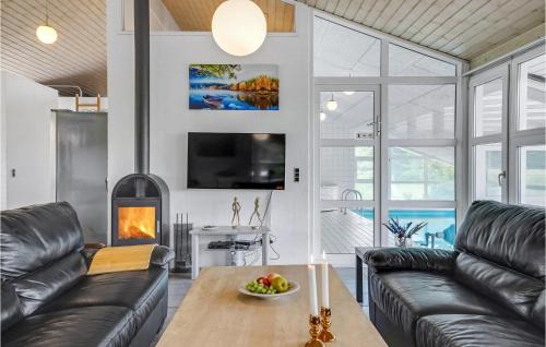 Lyngsbæk Strand House | Beautiful Home In Ebeltoft With Wifi