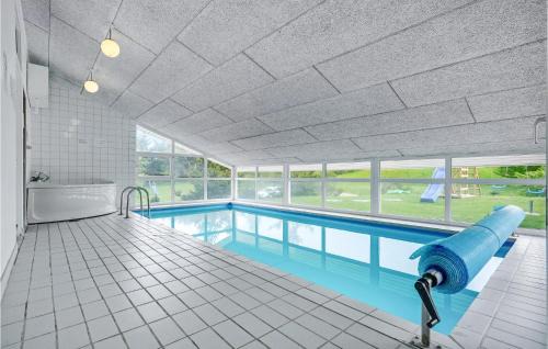 Lyngsbæk Strand House | Beautiful Home In Ebeltoft With Wifi