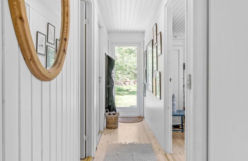 Hojby House | Beautiful home in Højby with WiFi