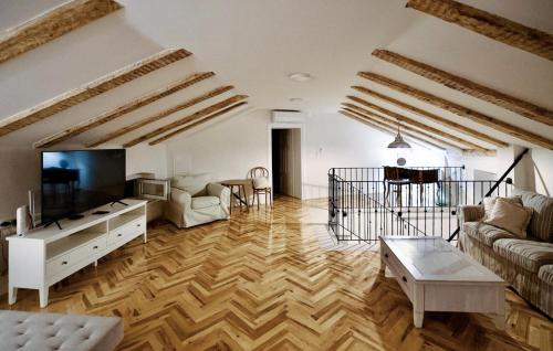 Novi Vinodolski House | Beautiful Home In Novi Vinodolski