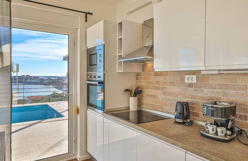 Sevid House | Beautiful home in Sevid na moru
