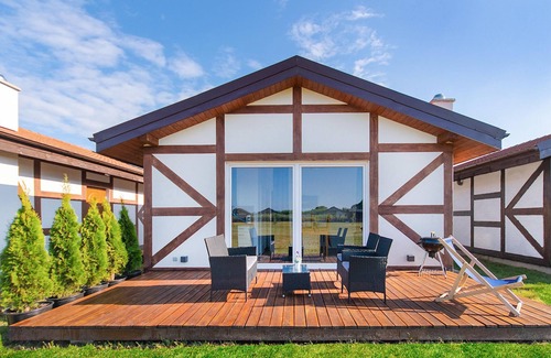 Postomino House | Beautiful home in Jaroslawiec