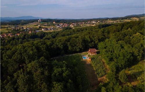 Jakovlje House | Beautiful Home In Kraljev Vrh With Wifi
