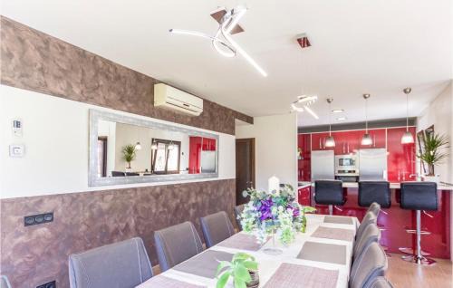 Competa House | Beautiful Home In Malaga With Wifi