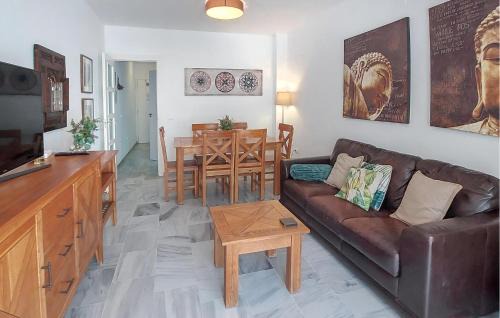 Puerto de la Duquesa House | Beautiful Home In Manilva With Wifi
