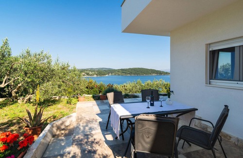Necujam House | Beautiful home in Necujam with WiFi