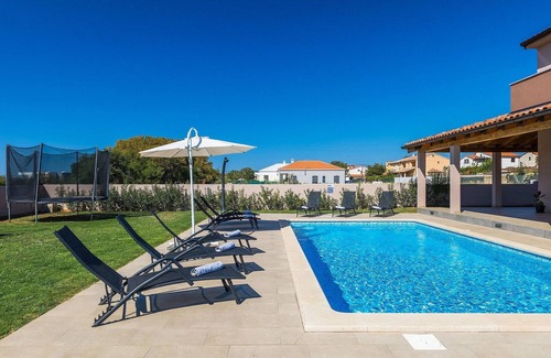 Sikici House | Beautiful home in Pula