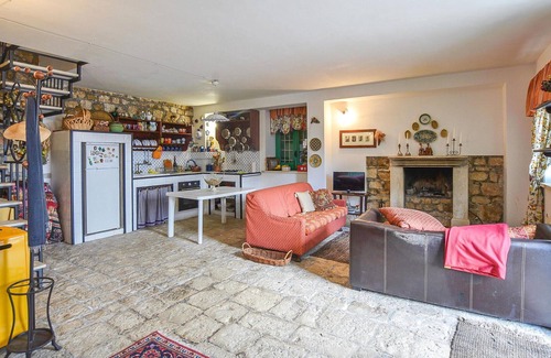 Rosolini House | Beautiful home in Rosolini with WiFi