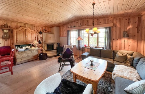 Sjusjoen House | Beautiful home in Sjusjøen with sauna