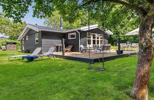 Store Kongsmark House | Beautiful home in Slagelse with kitchen
