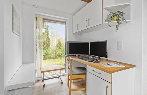 Rageleje House | Beautiful home in Vejby with kitchen