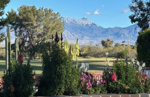 Green Valley Fairways House | Beautiful Home on Golf Course with Stunning Views and NEW covered pergola/patio