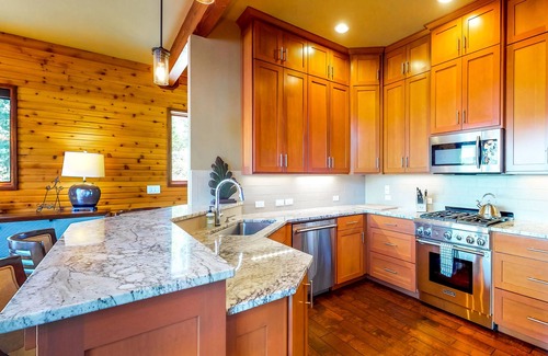 Chelan House | Beautiful home with lake access, private dock - unparalleled views