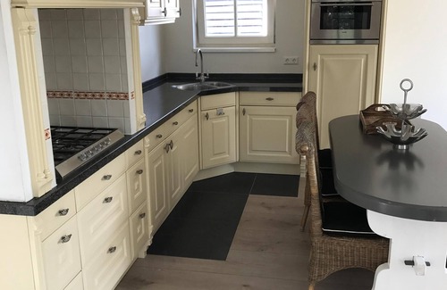 Camperduin House | Beautiful house 750 meters from the beach with wood stove in the living room