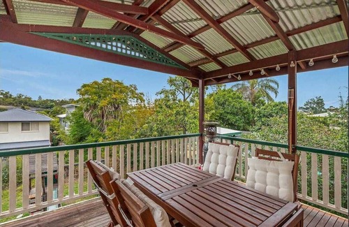 Balmoral House | Beautiful house with city views