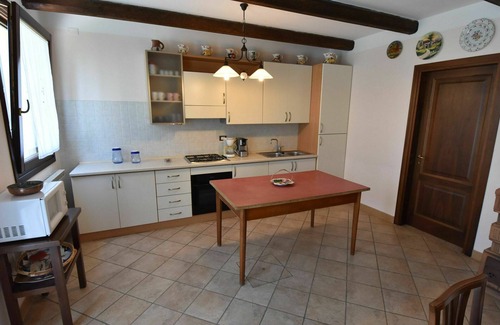 Ariano nel Polesine House | Beautiful apartment in villa for 9 guests with WIFI, A/C, pool, TV and patio