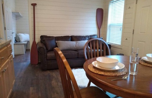 Queensbury House | Beautiful Lake George Cottage