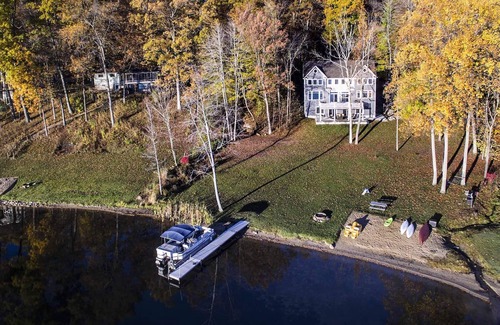 Dowling House | Beautiful Lakefront Home- Sleeps 20