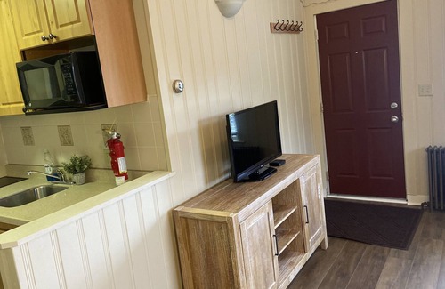 Lake Placid Cabin | Beautiful Lodging in the Heart of Lake Placid room 1/2