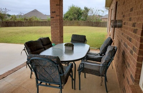 Madison House | *Beautiful Luxury Executive Home minutes from Redstone Arsenal*